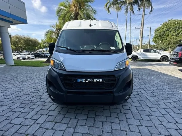 2025 RAM ProMaster Cargo Van Tradesman photo 19