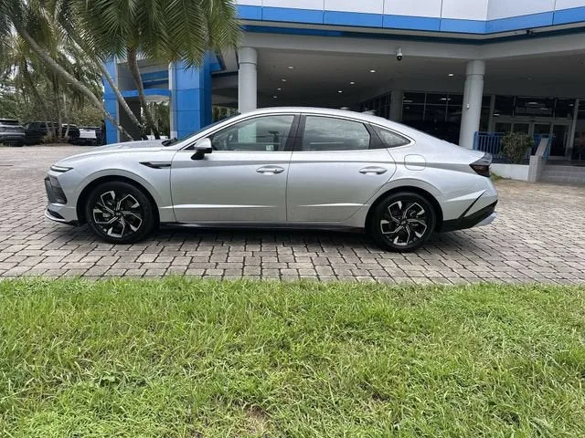 2024 Hyundai Sonata SEL photo 32