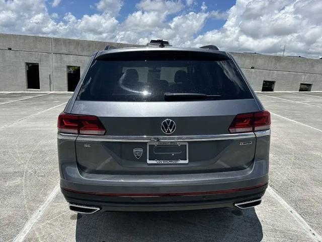 2022 Volkswagen Atlas 2.0T SE w/Technology photo 14