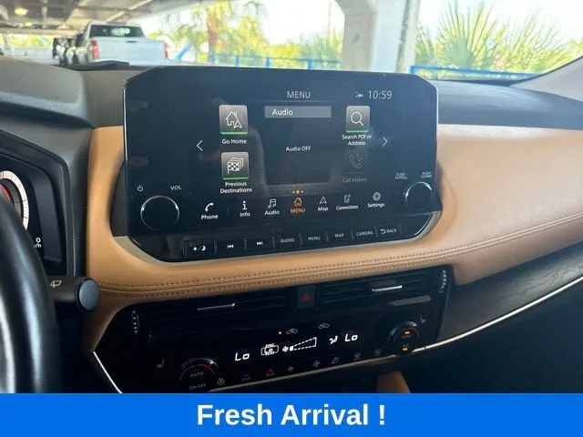 2021 Nissan Rogue Platinum photo 7