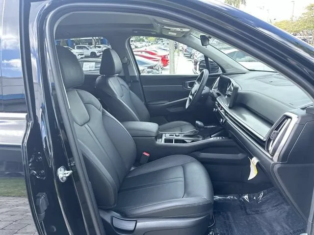 2026 Kia Sorento S photo 29