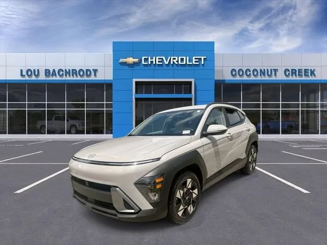 2025 Hyundai Kona SEL photo 4