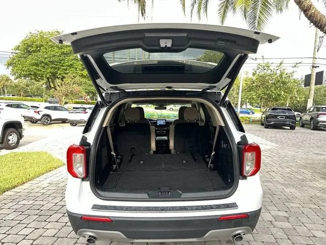 2023 Ford Explorer Limited photo 27