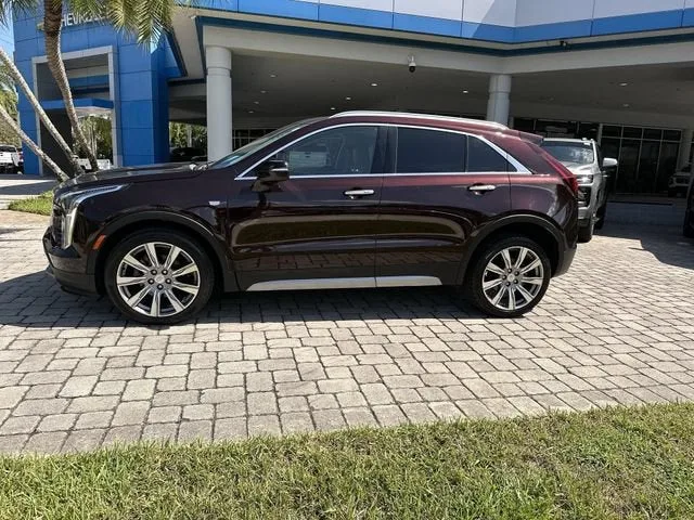 2021 Cadillac XT4 FWD Premium Luxury photo 31