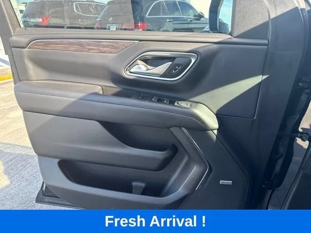 2022 Chevrolet Tahoe LT photo 13