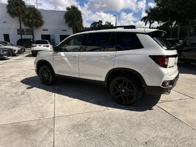 2024 Honda Passport Black Edition photo 33
