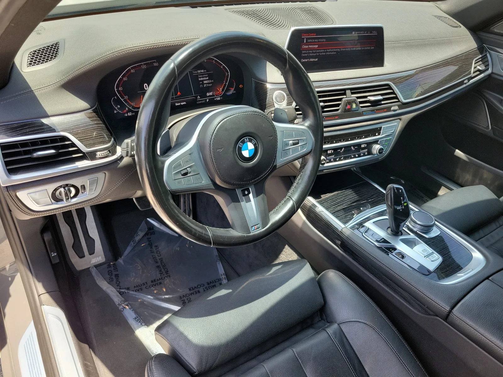 2022 BMW 7 Series 740i photo 20
