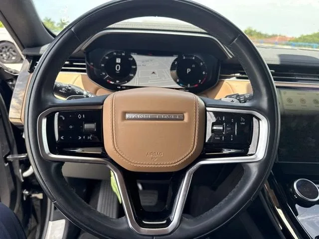 2023 Land Rover Range Rover Sport SE photo 6