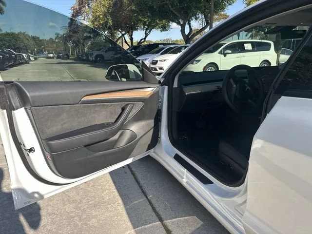 2023 Tesla Model 3 4DR RWD photo 22