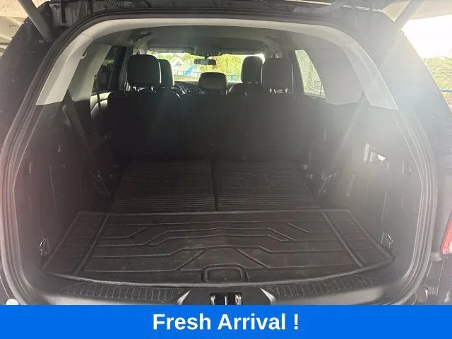 2022 Ford Explorer XLT photo 4