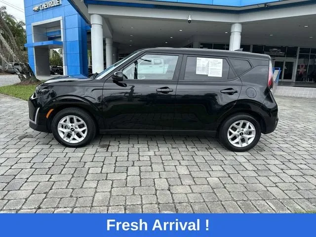 2024 Kia Soul LX photo 31