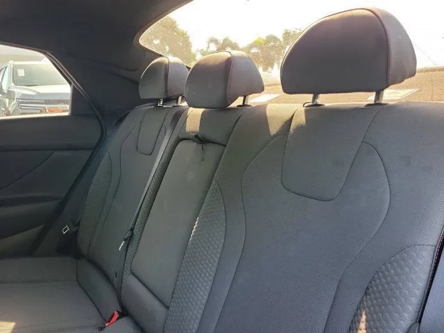 2021 Hyundai Elantra N Line photo 13
