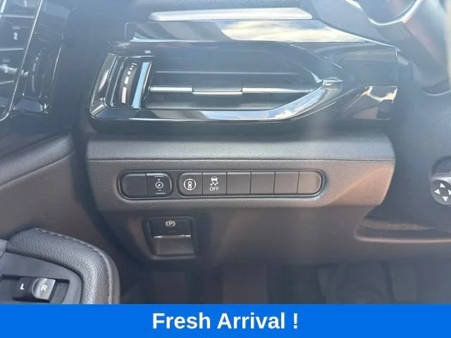 2025 Acura MDX 4DR FWD photo 8