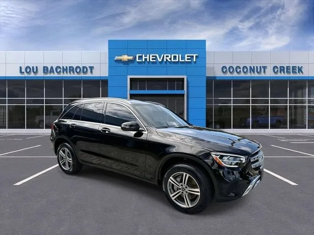 2022 Mercedes-Benz GLC GLC 300 photo 2
