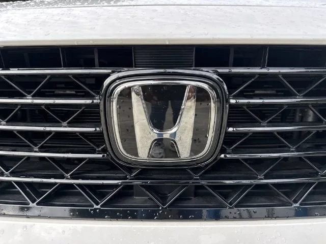 2024 Honda Accord Sedan LX photo 10