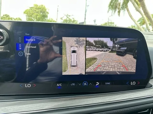 2026 Chevrolet Suburban LS photo 24