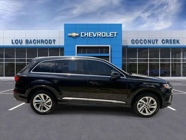 2021 Audi Q7 Premium Plus photo 9