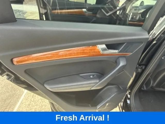2021 Audi Q5 Premium Plus photo 15