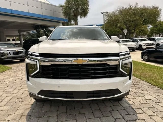 2026 Chevrolet Suburban LS photo 19