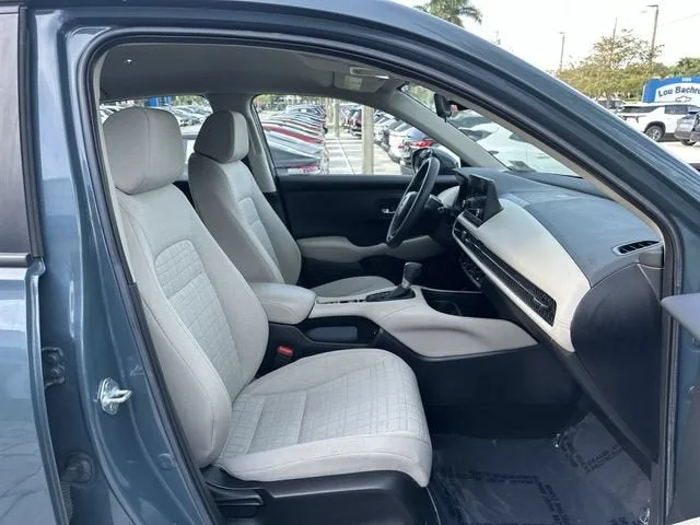 2024 Honda HR-V LX photo 29