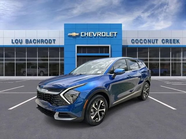 2025 Kia Sportage EX photo 4