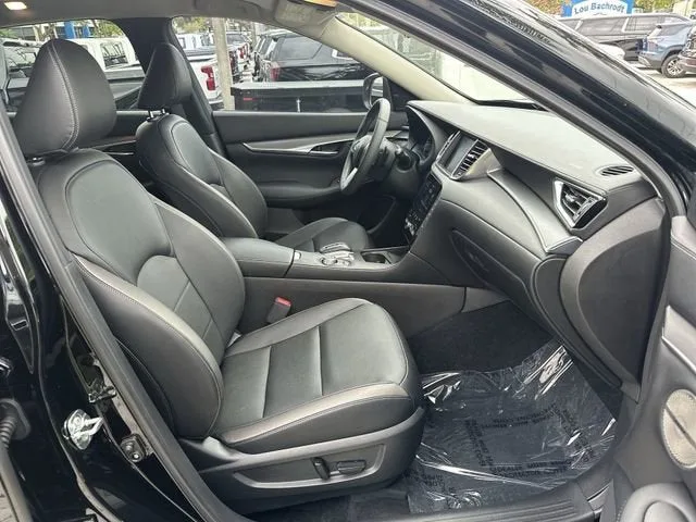 2023 INFINITI QX50 LUXE photo 29