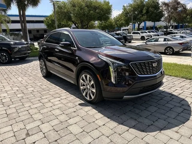 2021 Cadillac XT4 FWD Premium Luxury photo 16