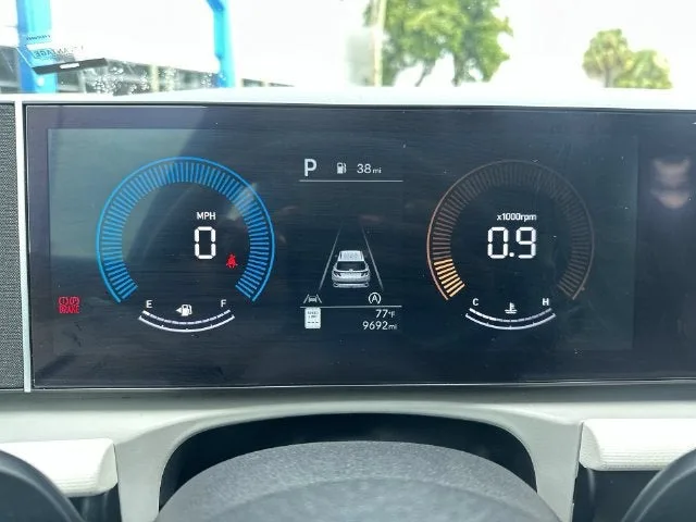 2026 Hyundai Tucson SE photo 26