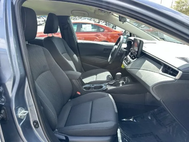 2024 Toyota Corolla LE photo 29