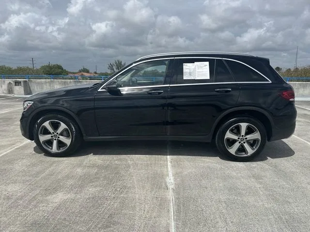 2022 Mercedes-Benz GLC GLC 300 photo 18