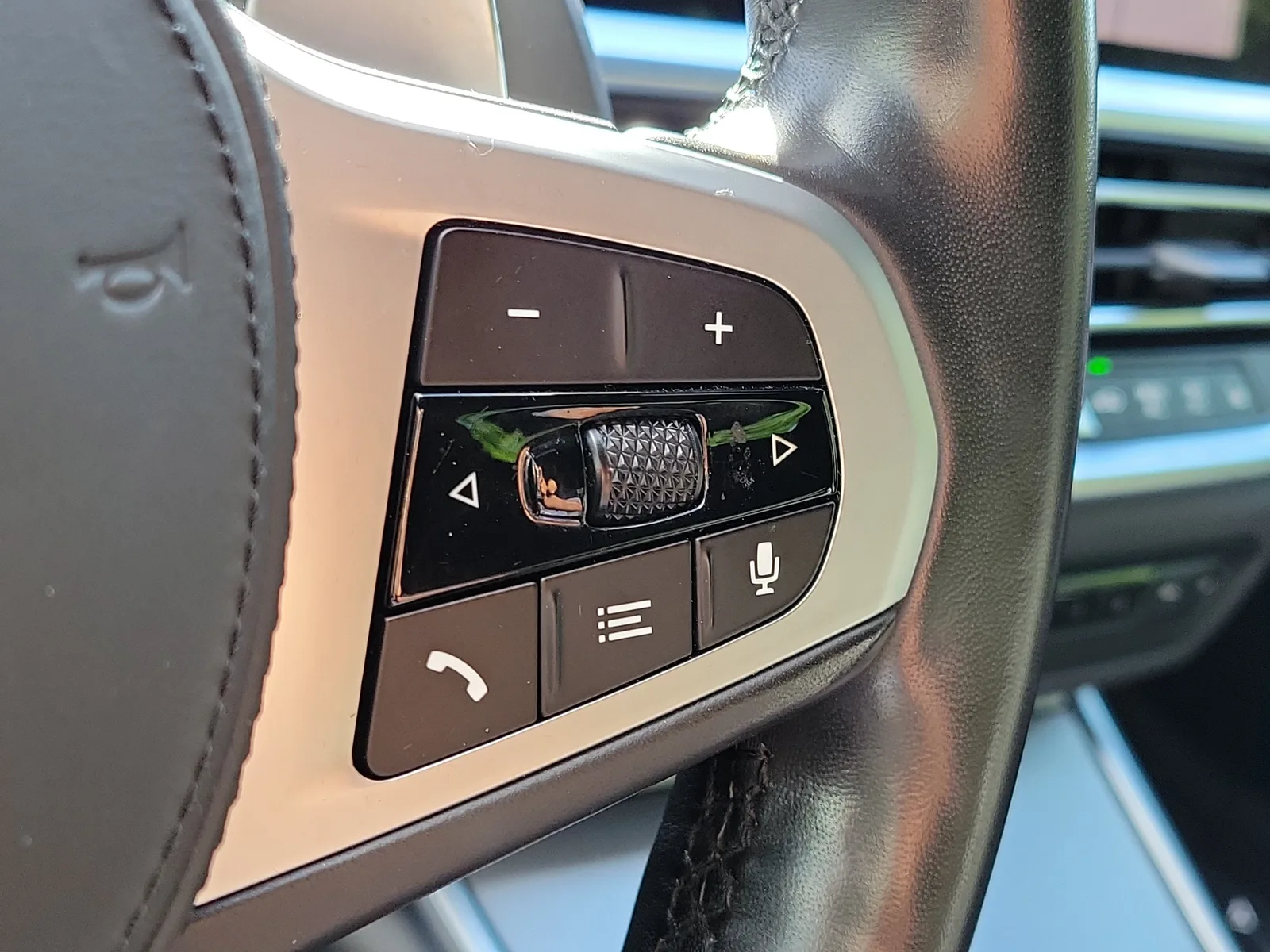 2019 BMW 3 Series 330i xDrive photo 29