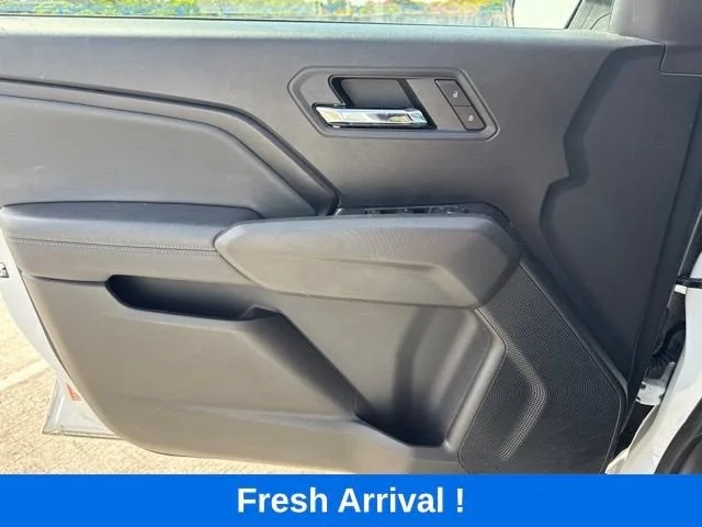 2023 Chevrolet Colorado LT photo 12
