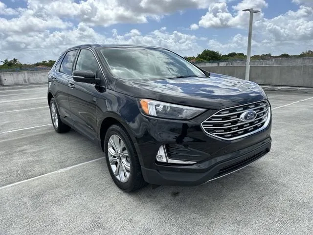2024 Ford Edge Titanium photo 39