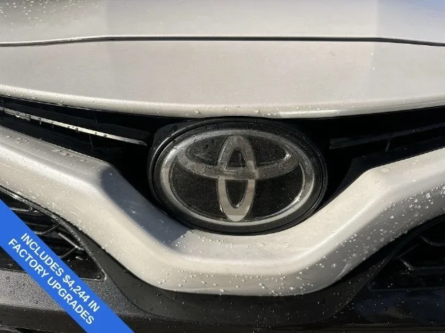2023 Toyota Camry XSE photo 10