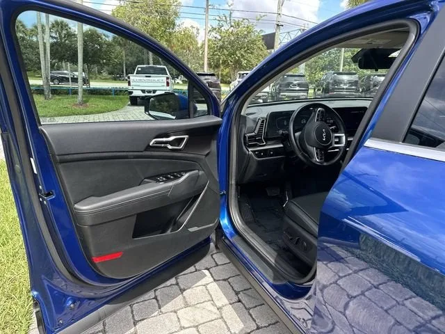 2025 Kia Sportage EX photo 22