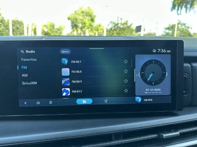 2025 Hyundai Santa Fe SEL photo 25