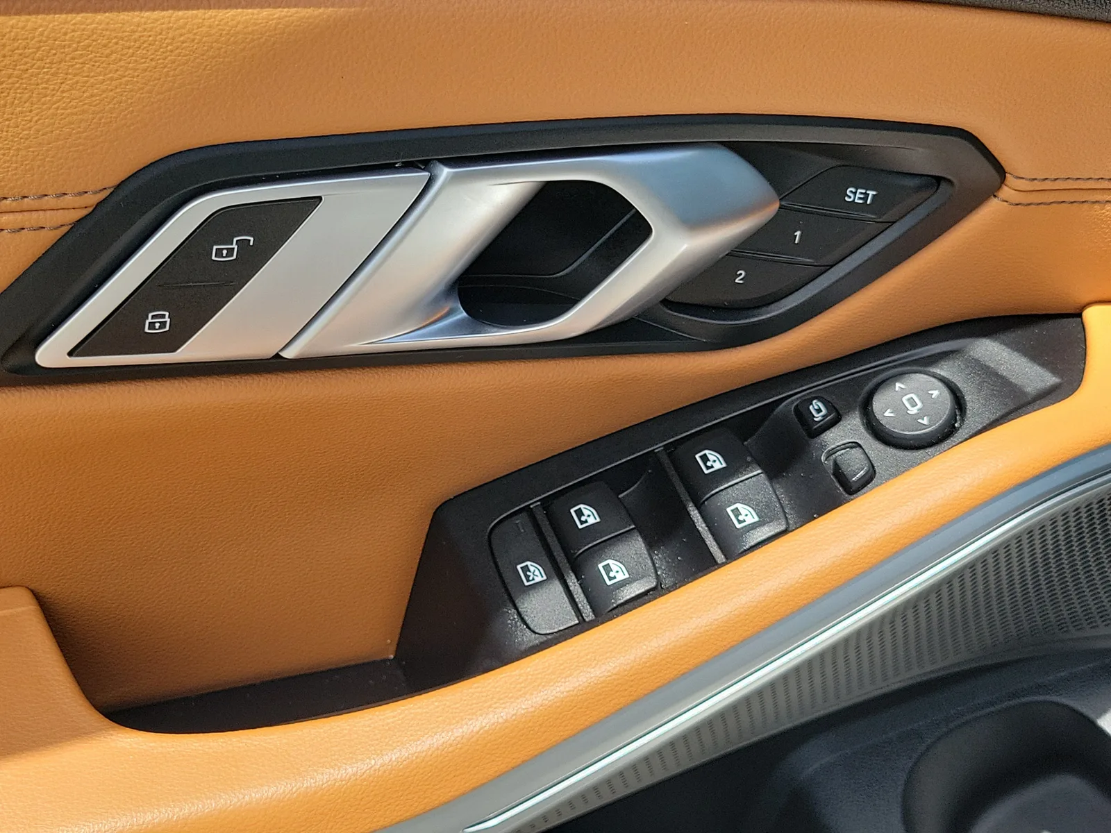 2020 BMW 3 Series 330i photo 23