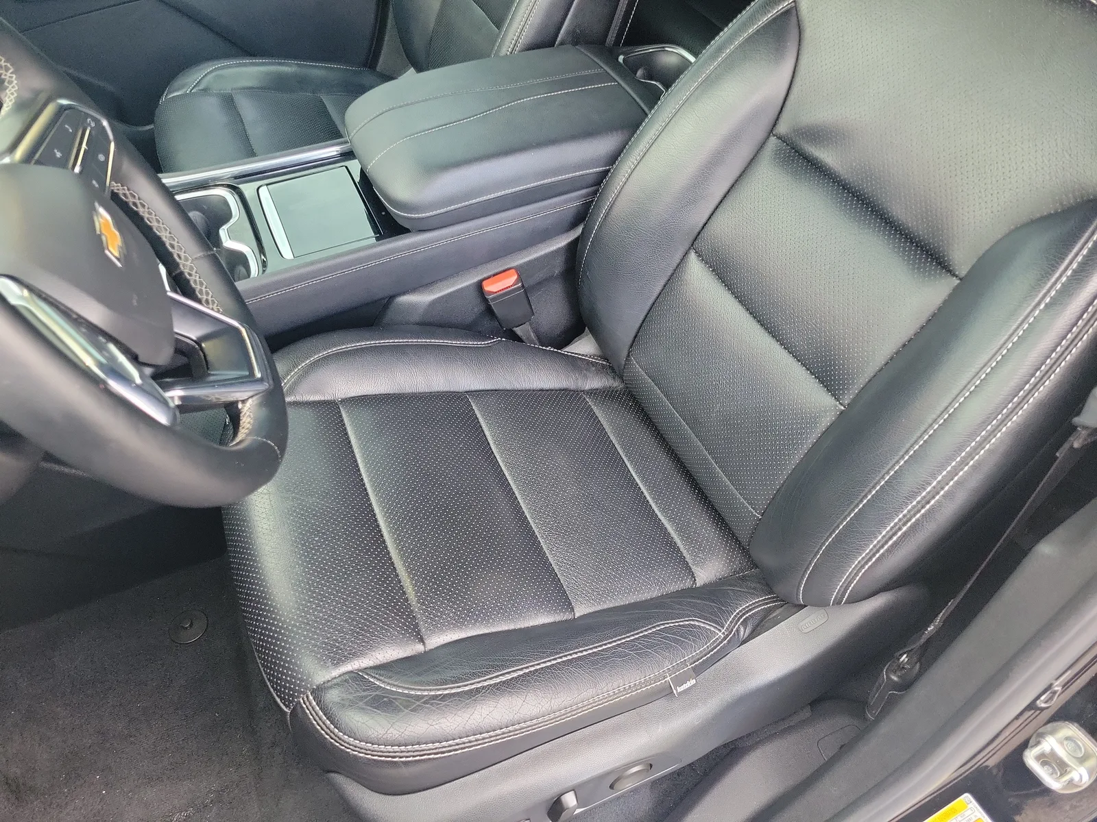 2024 Chevrolet Traverse LT photo 17