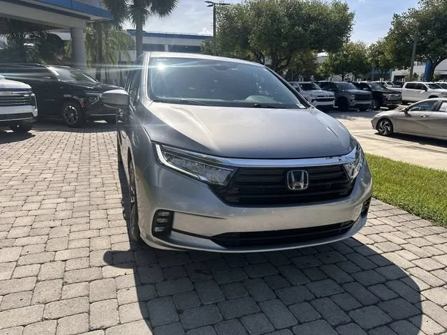 2024 Honda Odyssey EX-L photo 17