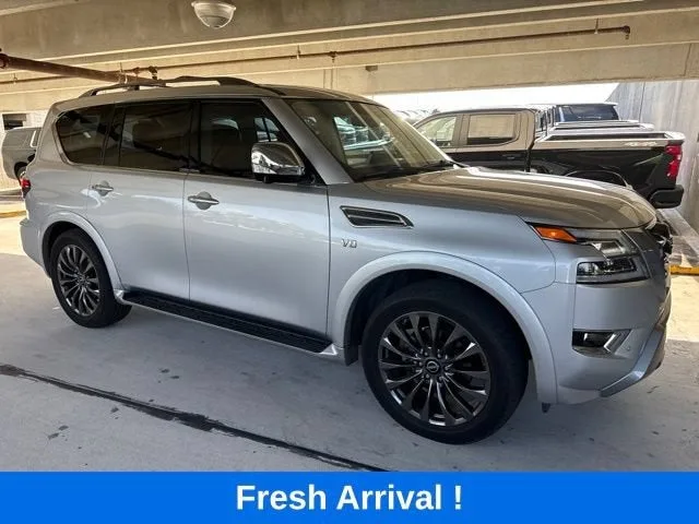 2022 Nissan Armada Platinum photo 17
