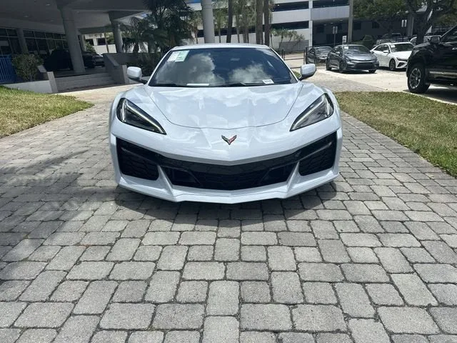 2023 Chevrolet Corvette Z06 3LZ photo 18
