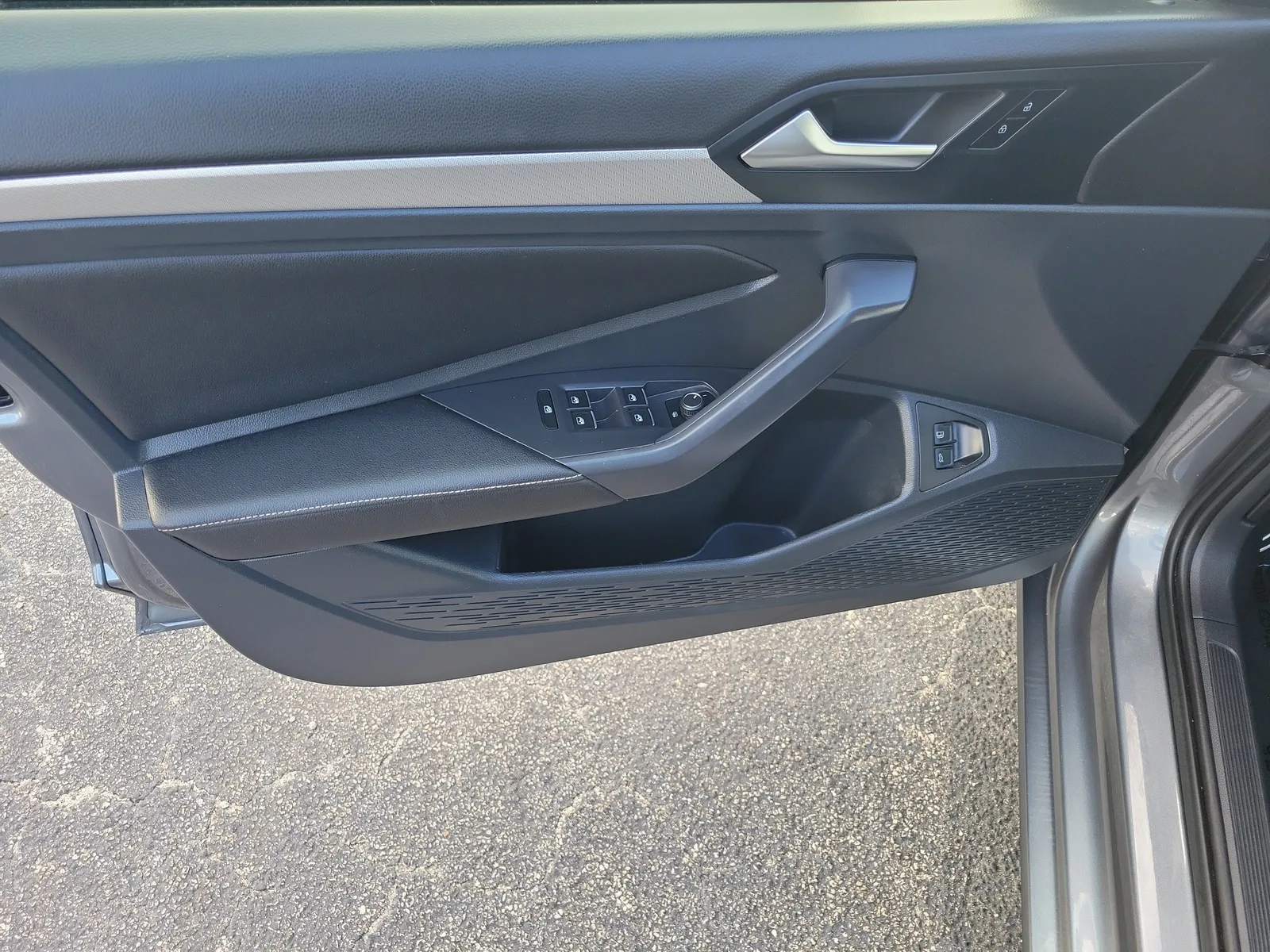 2023 Volkswagen Jetta S photo 22