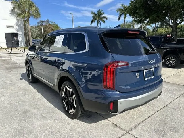 2023 Kia Telluride S photo 35