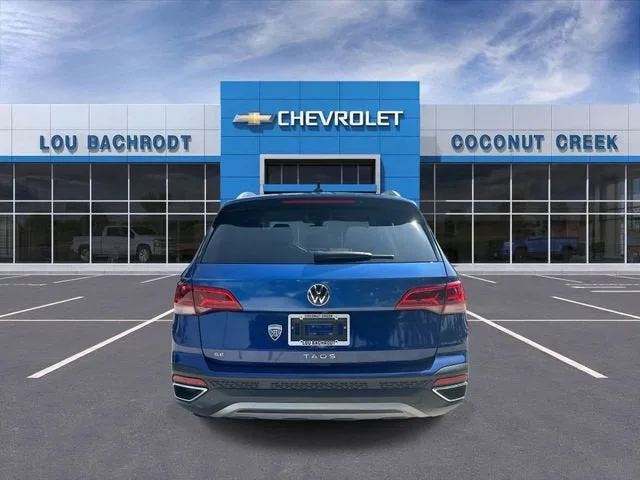 2024 Volkswagen Taos SE photo 7
