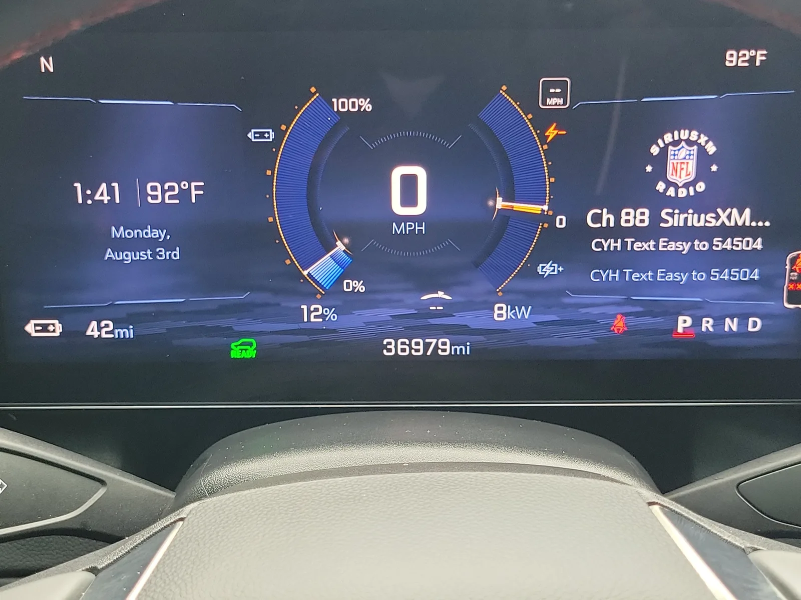 2025 Chevrolet Equinox EV RS photo 27