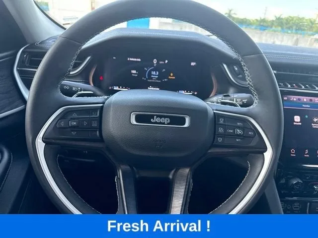 2023 Jeep Grand Cherokee Limited photo 6