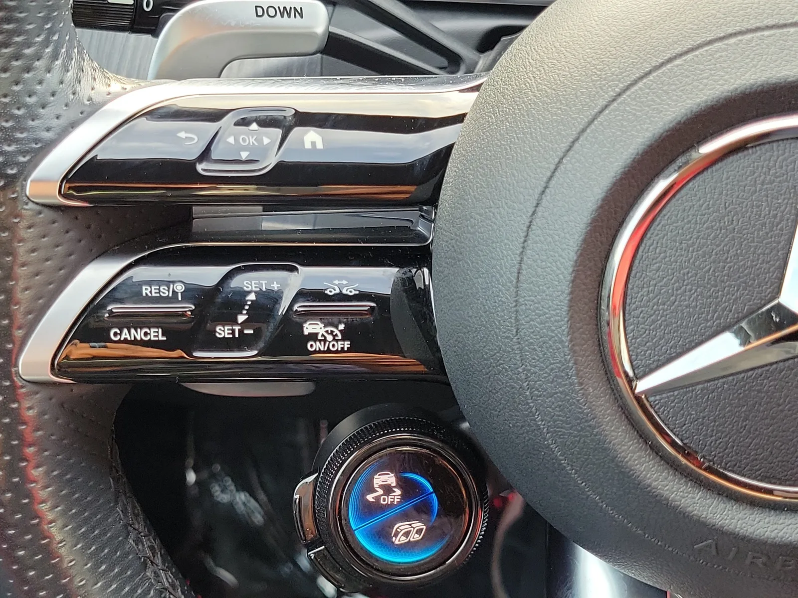 2023 Mercedes-Benz C-Class AMG® C 43 photo 27