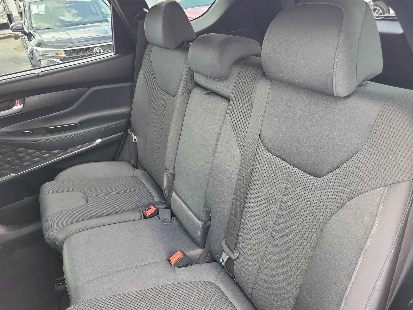2019 Hyundai Santa Fe SEL Plus photo 11