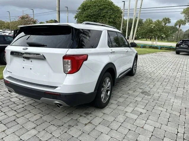 2023 Ford Explorer Limited photo 37