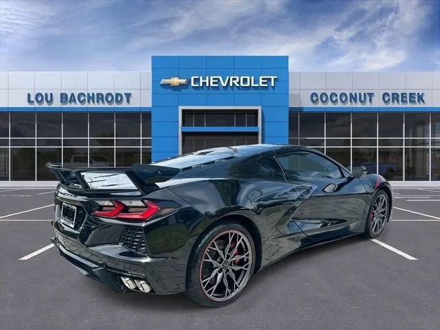 2023 Chevrolet Corvette Stingray 2LT photo 8